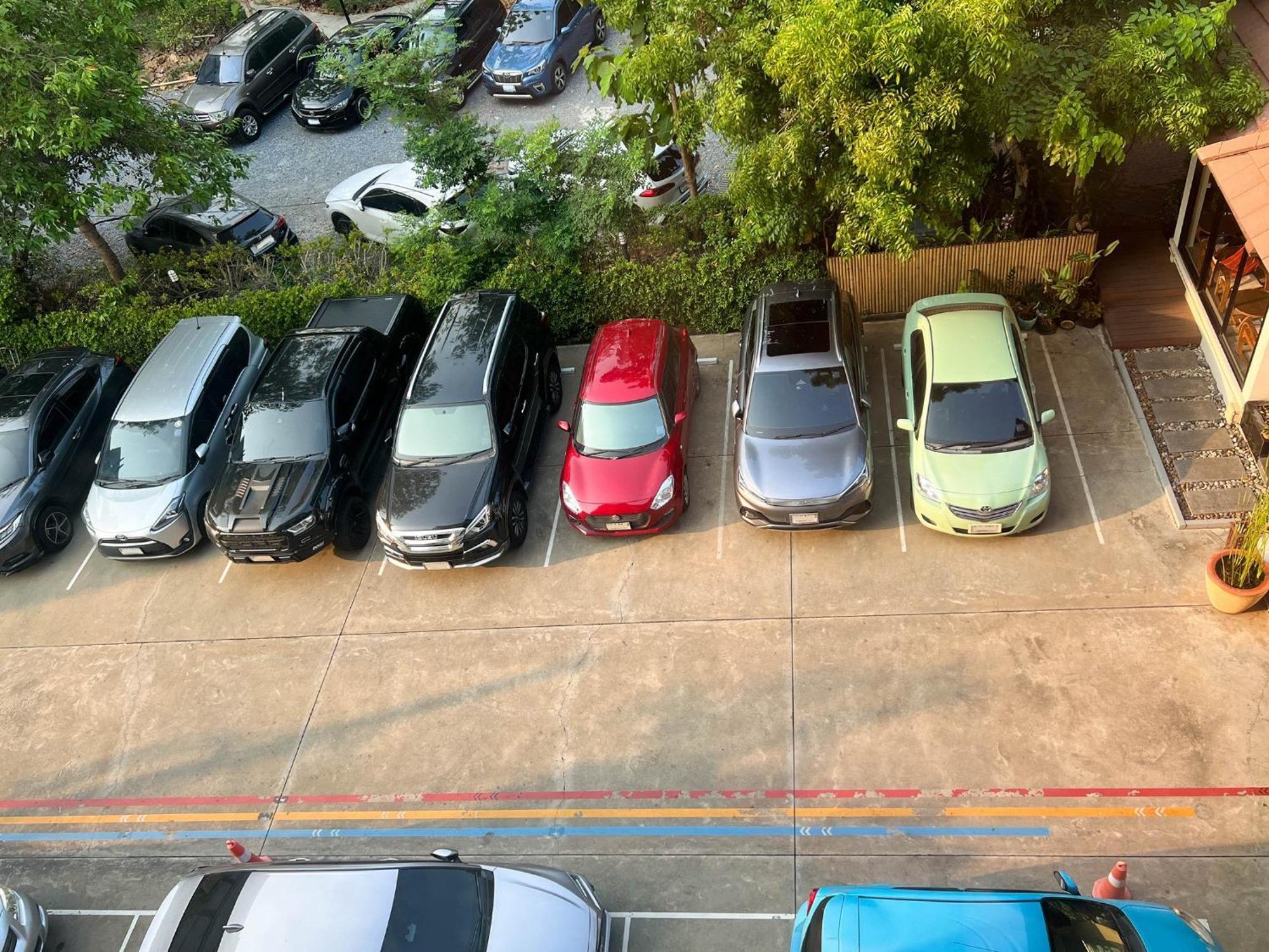 The Choice Hotel - Adults Only Bangkok Ngoại thất bức ảnh